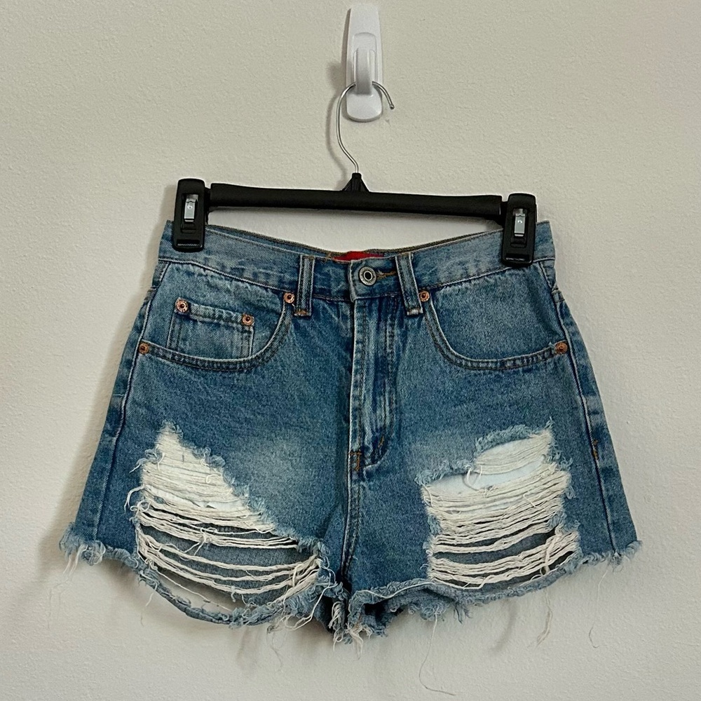 Signature8 Distressed Denim/Jean Shorts